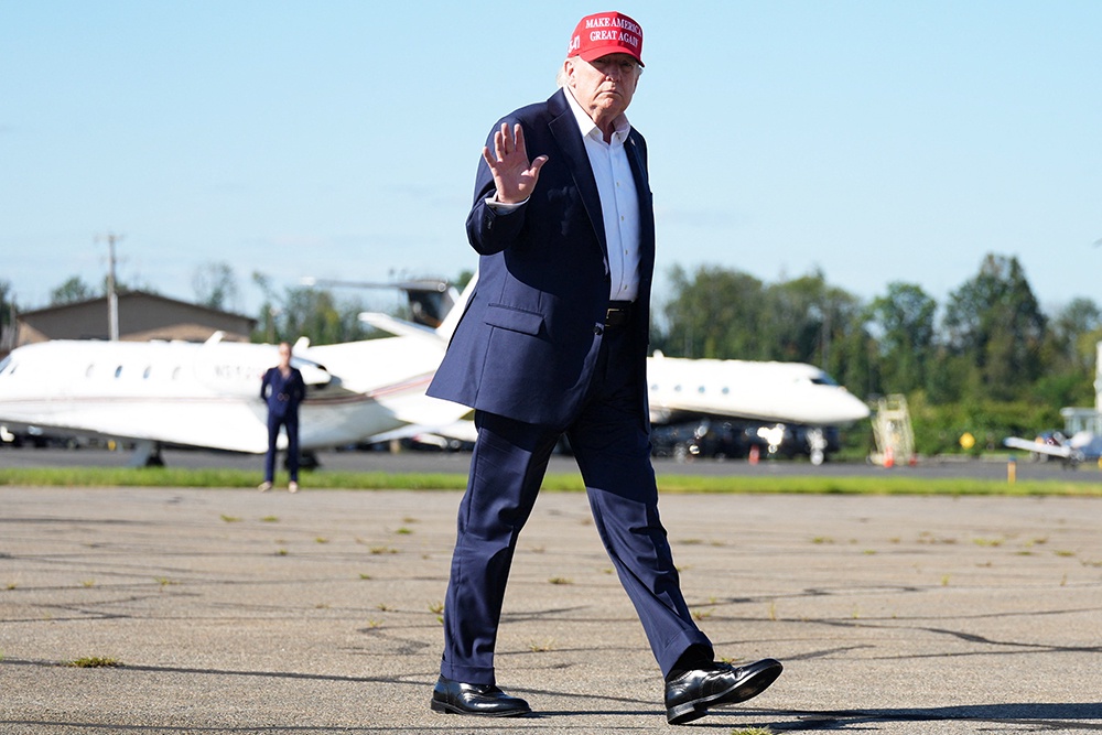 Трамп запретил продажи канадских самолетов в США