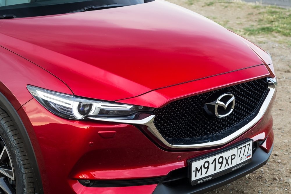 Mazda CX-5. Mazda CX-5.