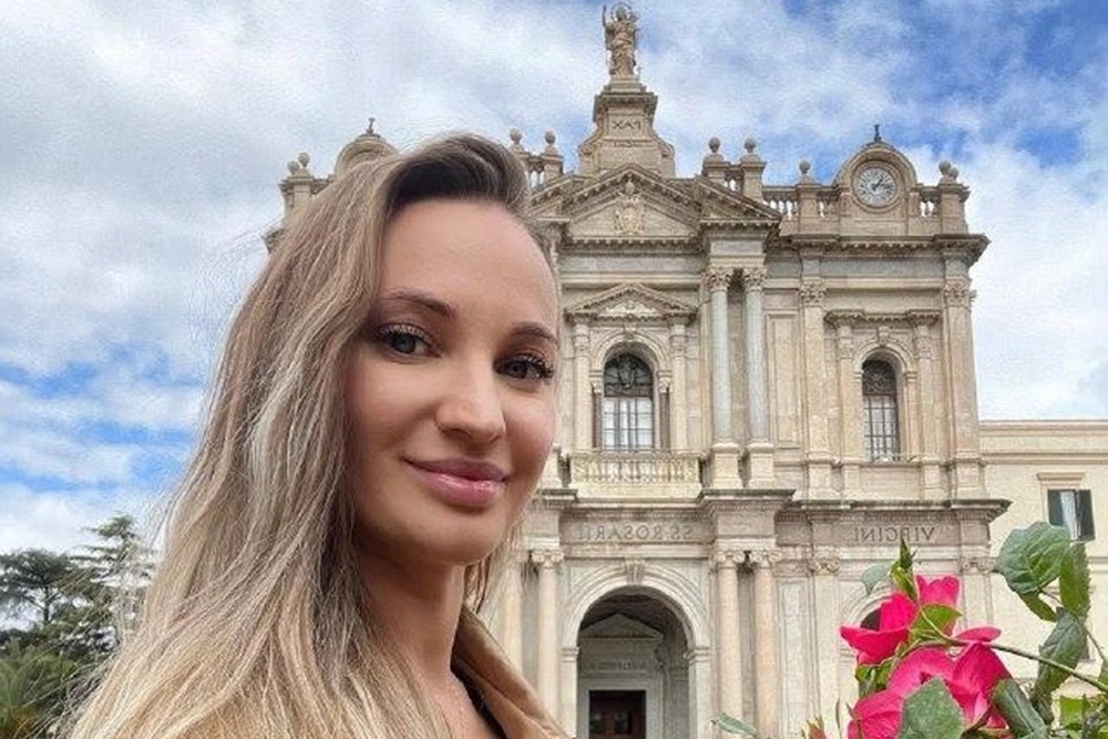 Юлия Бурцева.
