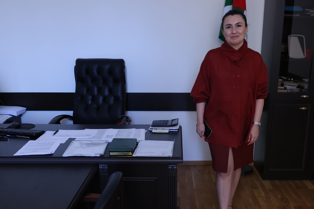 Кама Адзинба: Глобальная цель - принять закон о пенсионном обеспечении, наладить цифровой учет, сделать всю систему прозрачной