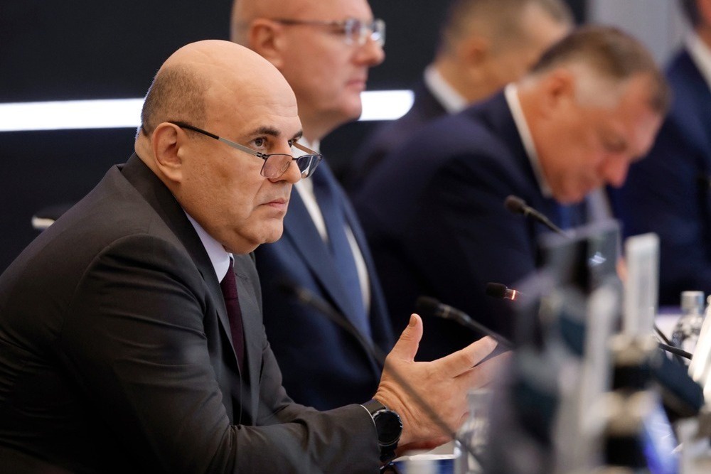 Михаил Мишустин: Россия продолжает развиваться, несмотря на все вызовы.