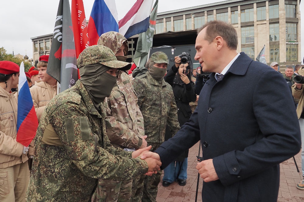 Глава Мордовии Артем Здунов заверил: республика сделает все, чтобы бойцы на передовой чувствовали поддержку малой родины. Глава Мордовии Артем Здунов заверил: республика сделает все, чтобы бойцы на передовой чувствовали поддержку малой родины.