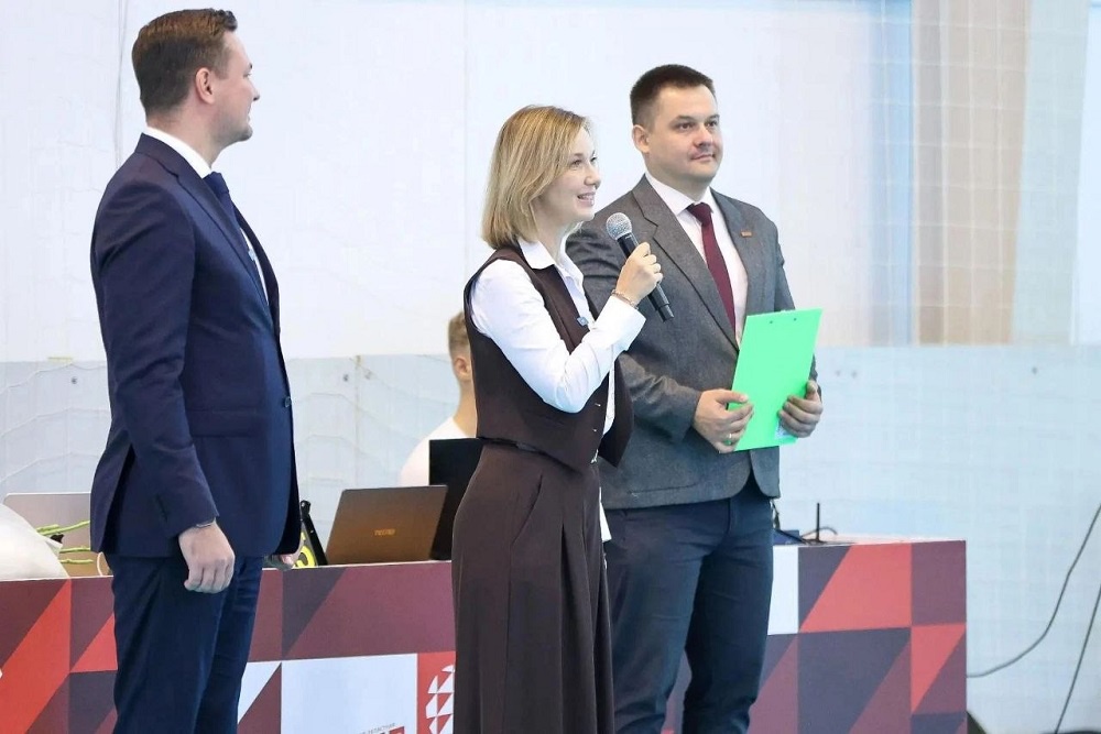 В Воронеже стартовала первая школьная лига по волейболу В Воронеже стартовала первая школьная лига по волейболу