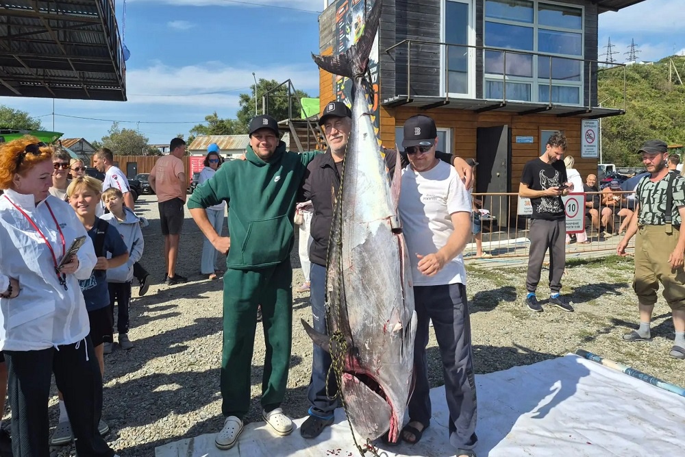 Самая крупная рыба, пойманная на соревнованиях, весила 140 килограммов