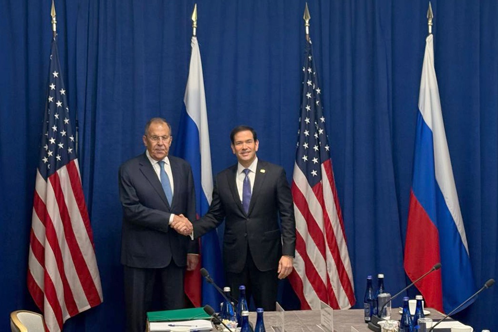 Сергей Лавров встретился с госсекретарем США Марко Рубио в Нью-Йорке. Сергей Лавров встретился с госсекретарем США Марко Рубио в Нью-Йорке.