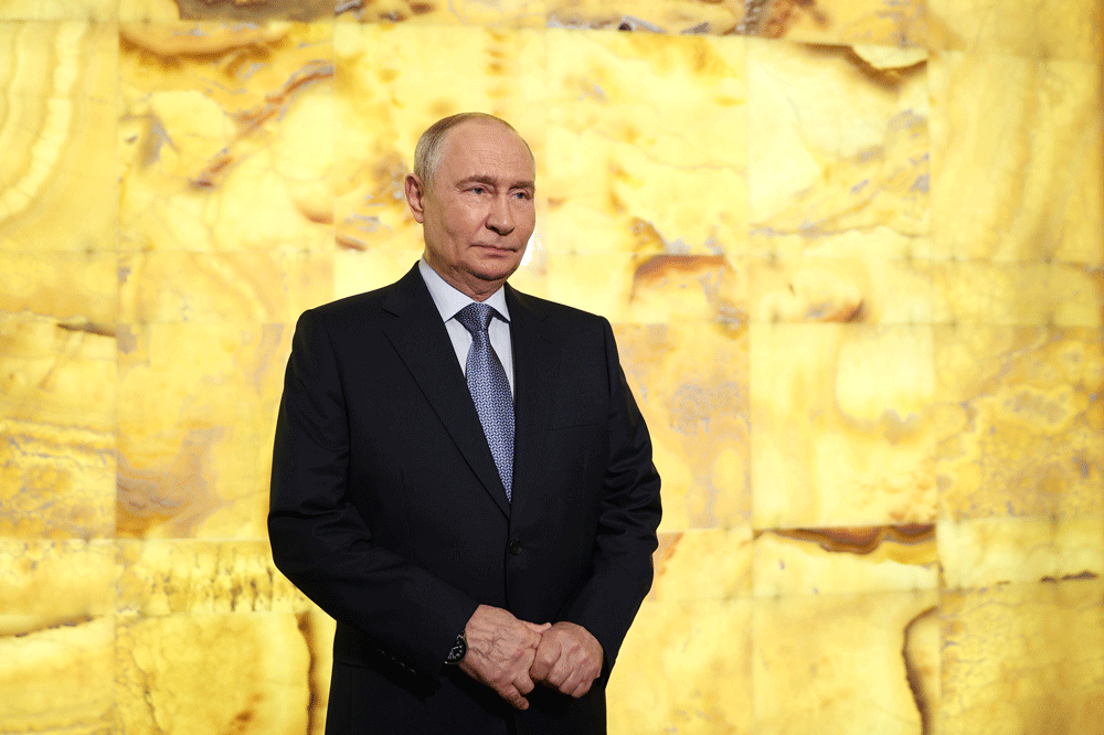 Президент РФ Владимир Путин во время пресс-подхода на XII Санкт-Петербургском международном форуме объединенных культур.