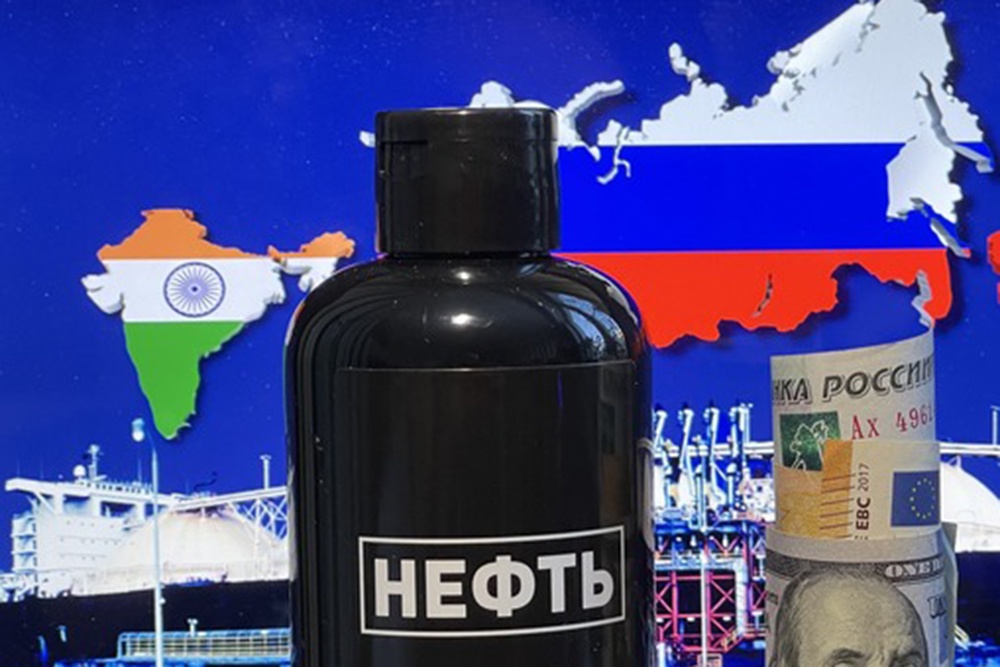 Экспорт российской нефти в Индию вырос до максимума в июле, после чего начал снижаться.