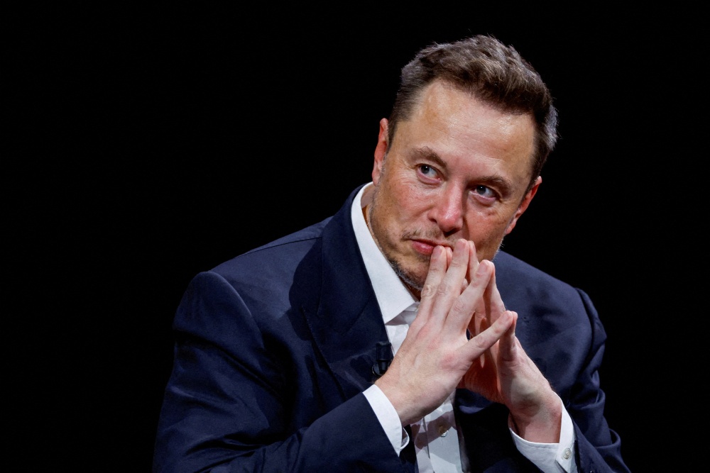 Глава компаний Tesla и SpaceX Илон Маск Глава компаний Tesla и SpaceX Илон Маск