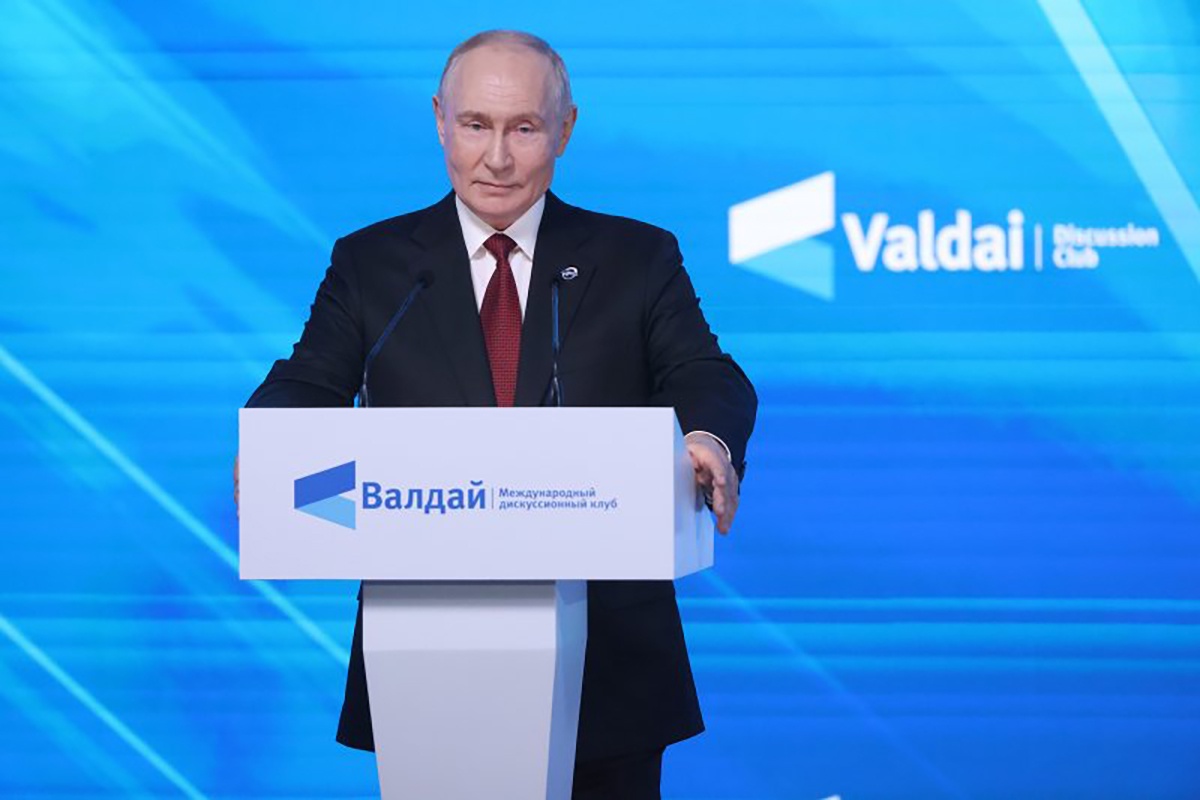 Владимир Путин заявил, что слепое доверие Западу сыграло злую шутку с лидерами СССР.