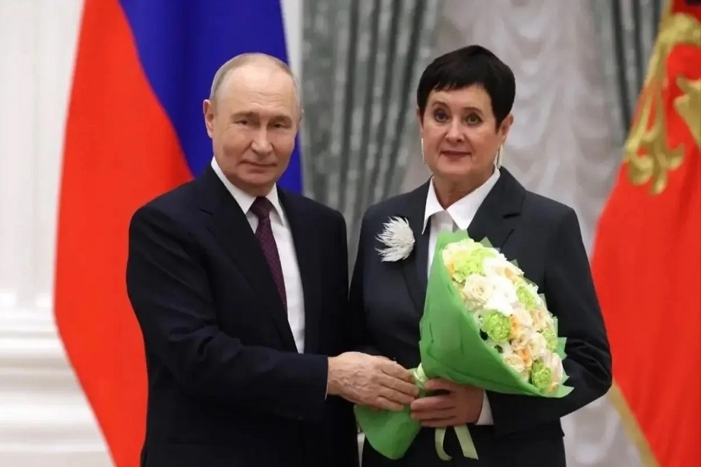 Ирина Николаевна получила знак отличия "За наставничество"