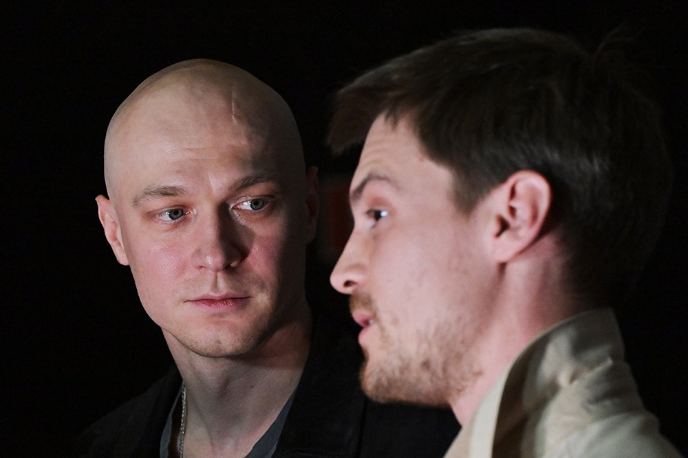Иван Янковский и Юра Борисов рассказали о работе над фильмом "Битва моторов". Иван Янковский и Юра Борисов рассказали о работе над фильмом "Битва моторов".