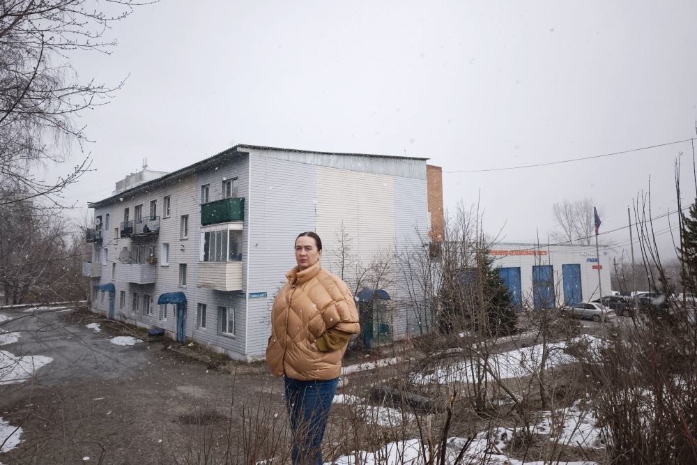Выставить семью на улицу принудительно нельзя, но Евгении грозят штрафами.