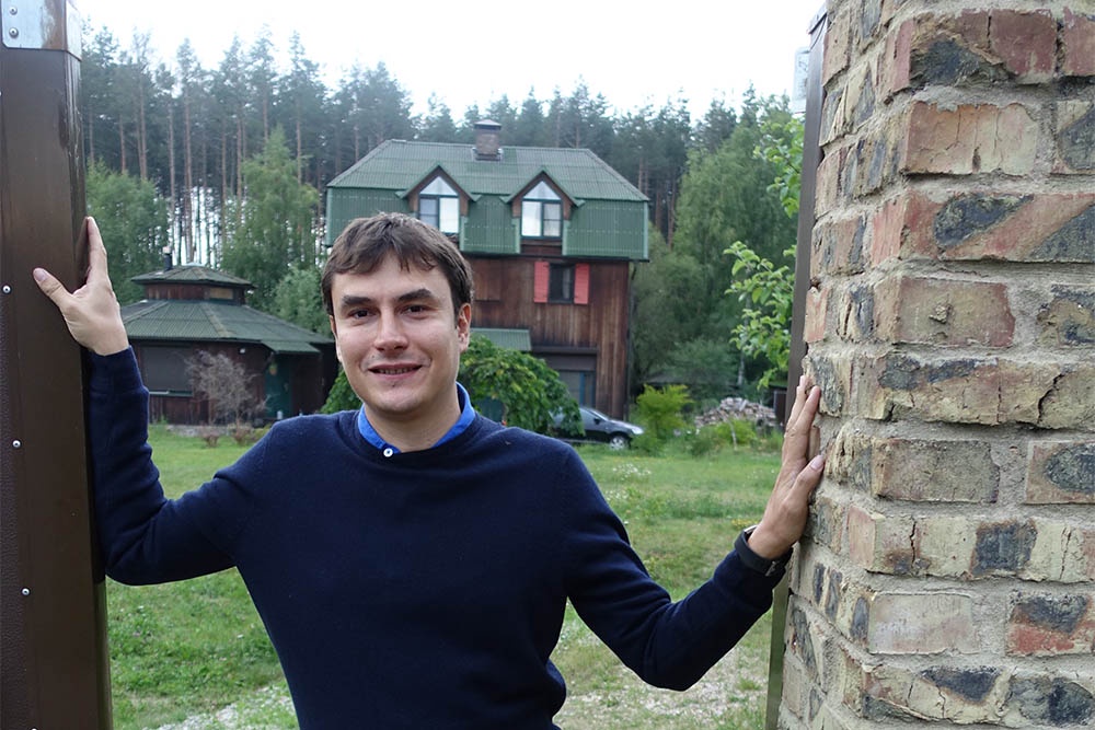 Сергей Шаргунов: "Для меня важнее всего человеческое - слабости, заблуждения, противоречия". Сергей Шаргунов: "Для меня важнее всего человеческое - слабости, заблуждения, противоречия".