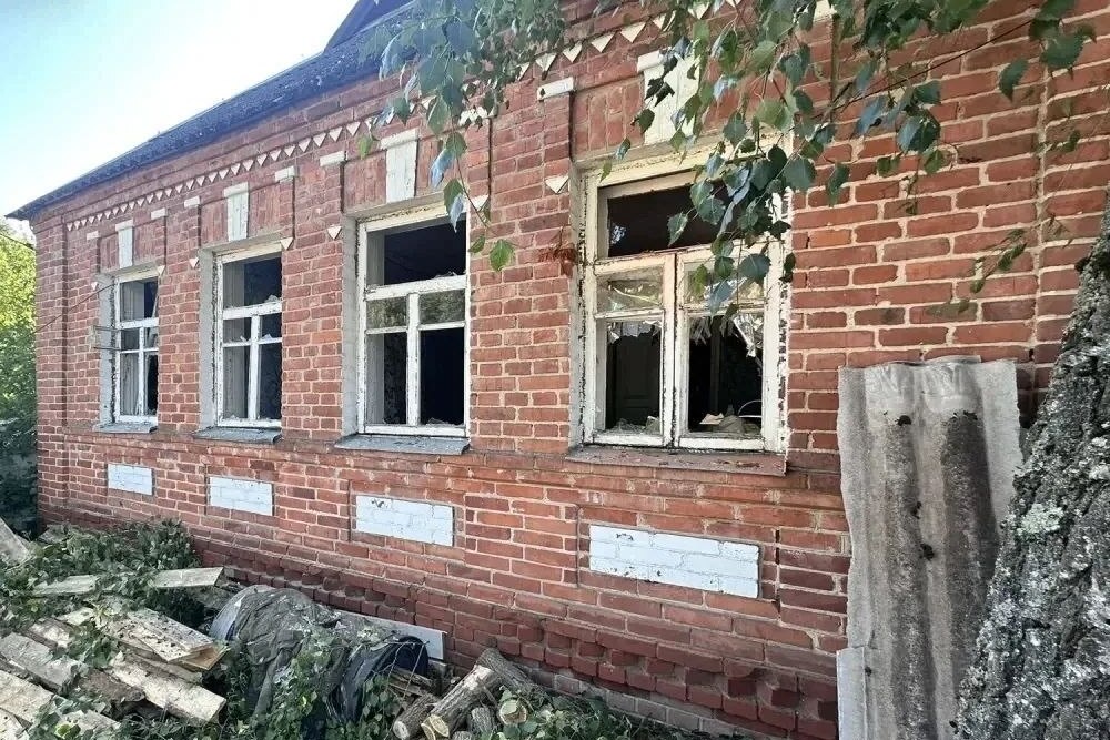 Один человек погиб и еще четверо получили ранения в результате атак ВСУ на регионы Центральной России. Один человек погиб и еще четверо получили ранения в результате атак ВСУ на регионы Центральной России.