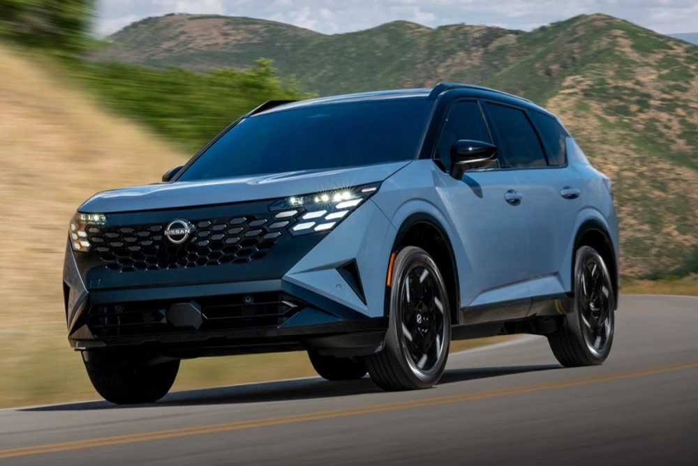 Nissan Rogue. Nissan Rogue.
