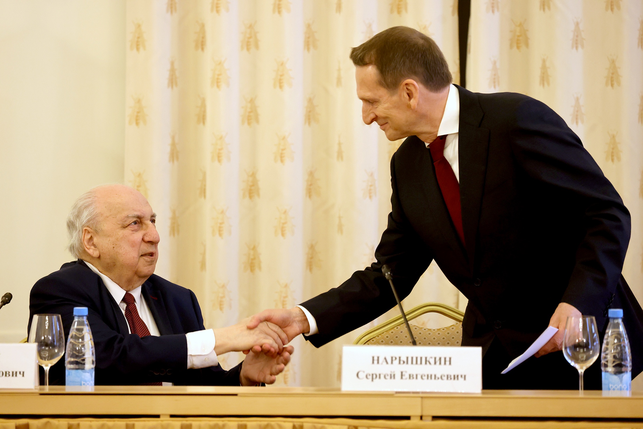 Сергей Нарышкин поздравил историка Александра Чубарьяна с 95-летием.