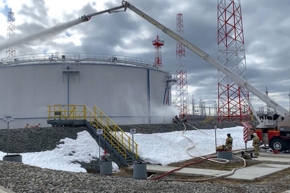 пякяхинское месторождение лукойл западная сибирь. кто в сибири провел более 16000 операций. учения транснефть. кто в сибири провел более 16000 операций. транснефть западная сибирь.