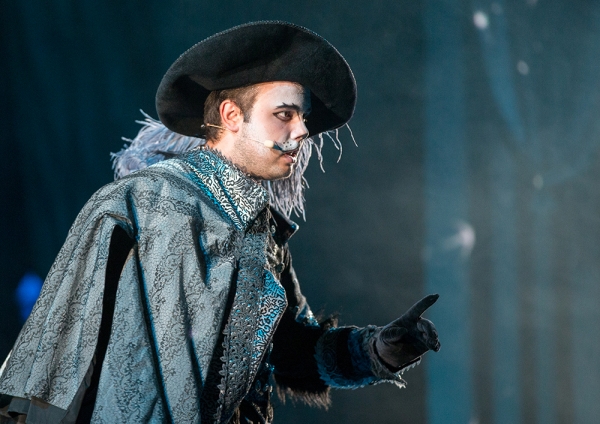 Кот в сапогах вахтангова