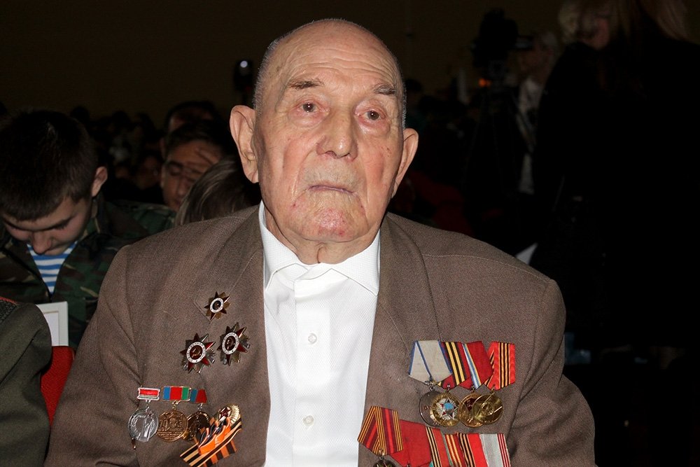 герои фронтовики