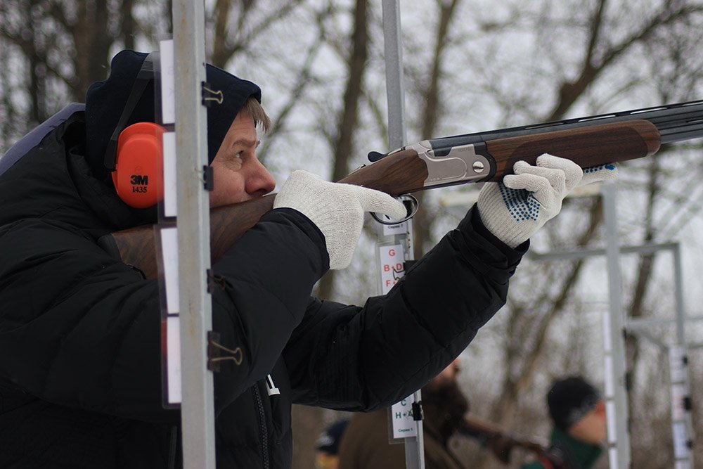 Стрельба нижний. Стрелковый спорт. Тир стрельба. Отряд зубр в щелково. Стрельба нижний.