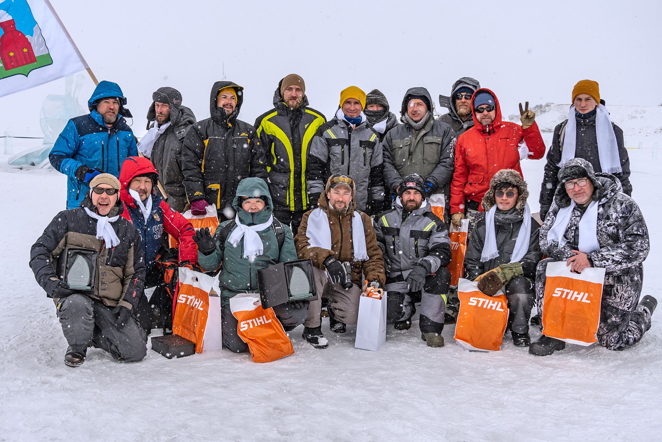 фестиваль на ольхоне 2024. фестиваль на ольхоне 2024. ледяные скульптуры на ольхоне. фестиваль на ольхоне 2024. ледяные фигуры на байкале 2022 ольхон.