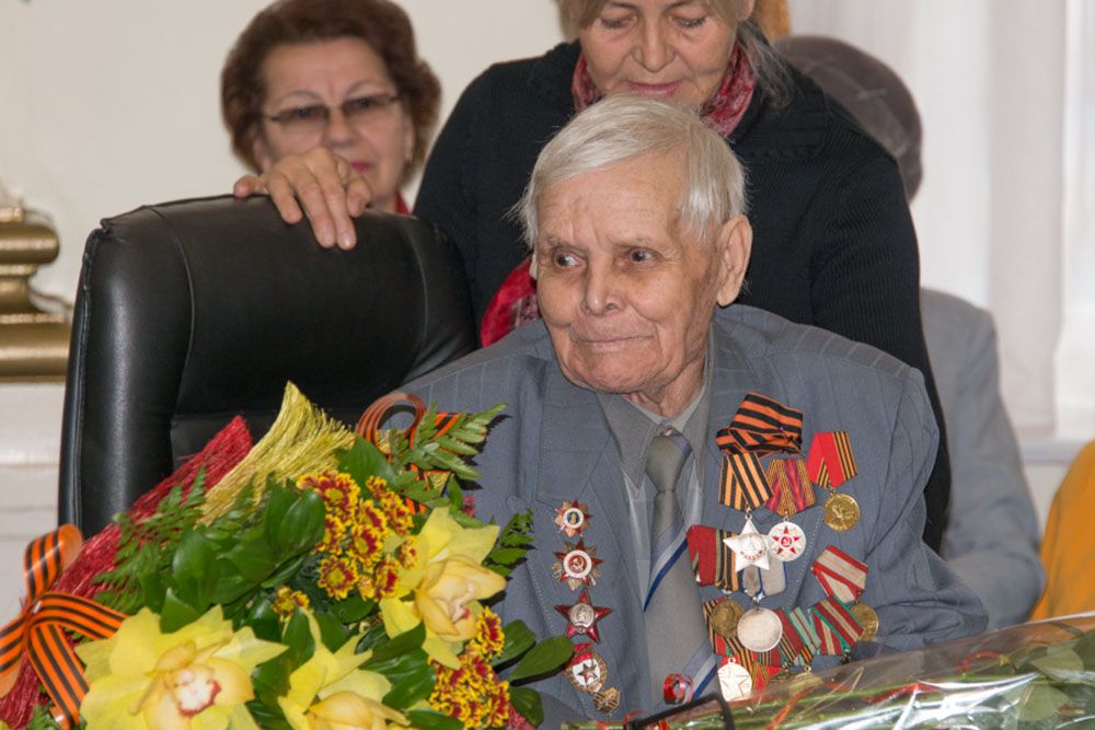 герои фронтовики