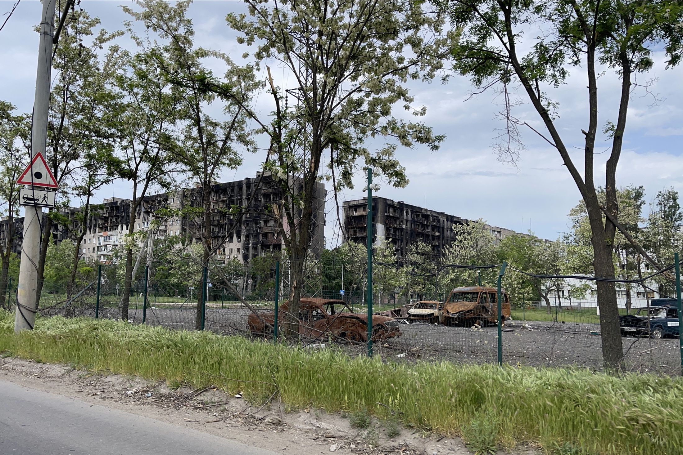 жила октябрьская. жила октябрьская. престижный район мариуполя. октябрьский район мариуполя сейчас. поселок октябрьский вязниковский район владимирская область.