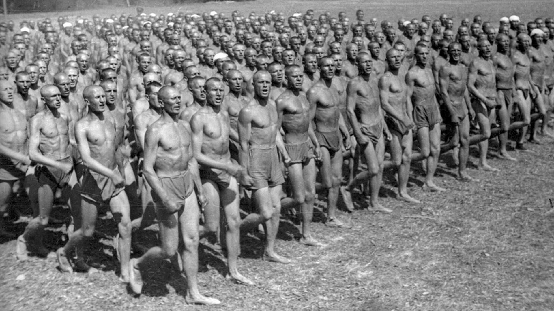 Подготовка к физкультурному параду.