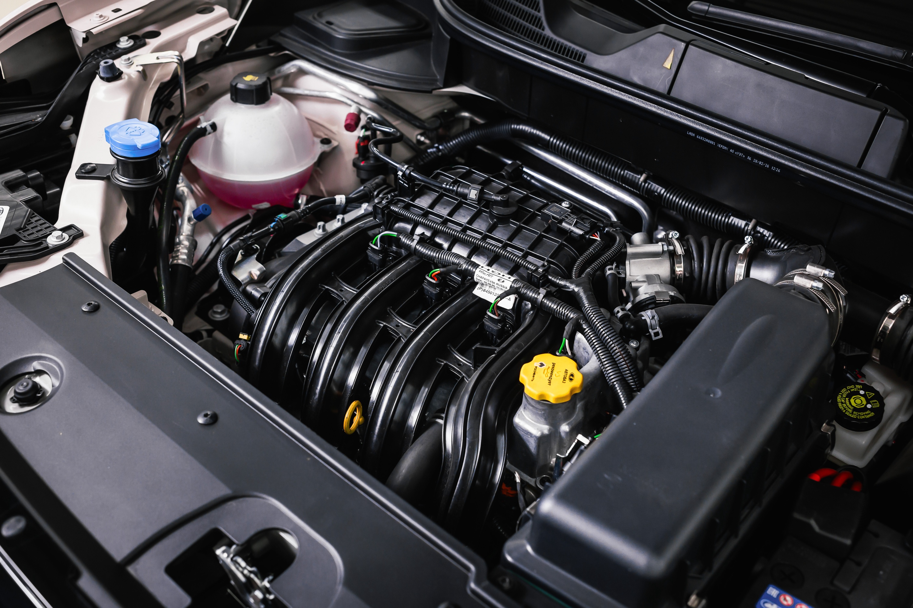 АвтоВАЗ рассказал, как Lada Azimut проверяли на устойчивость к электромагнитным помехам фото: АвтоВАЗ рассказал, как Lada Azimut проверяли на устойчивость к электромагнитным помехам