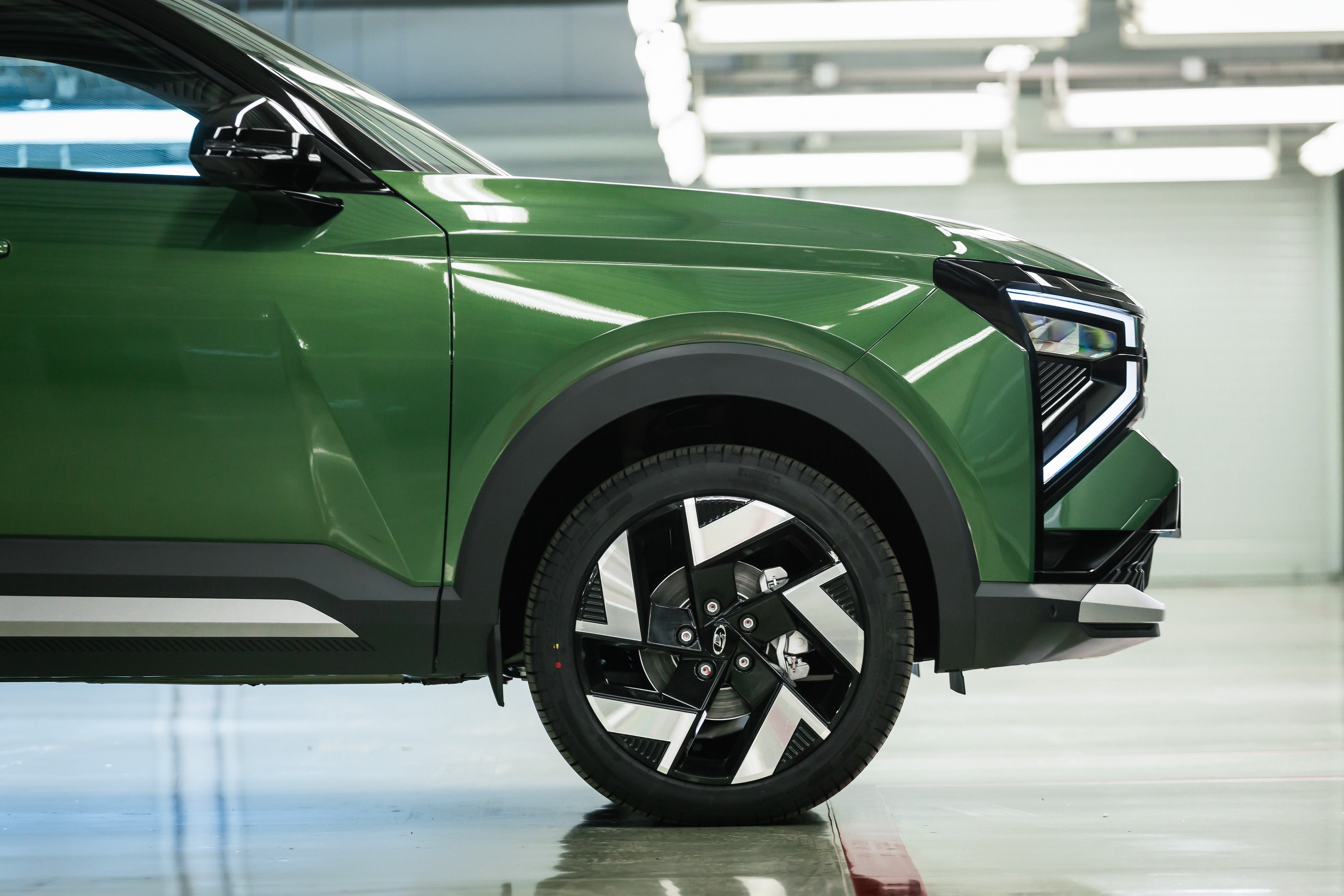 АвтоВАЗ рассказал, как Lada Azimut проверяли на устойчивость к электромагнитным помехам фото: АвтоВАЗ рассказал, как Lada Azimut проверяли на устойчивость к электромагнитным помехам