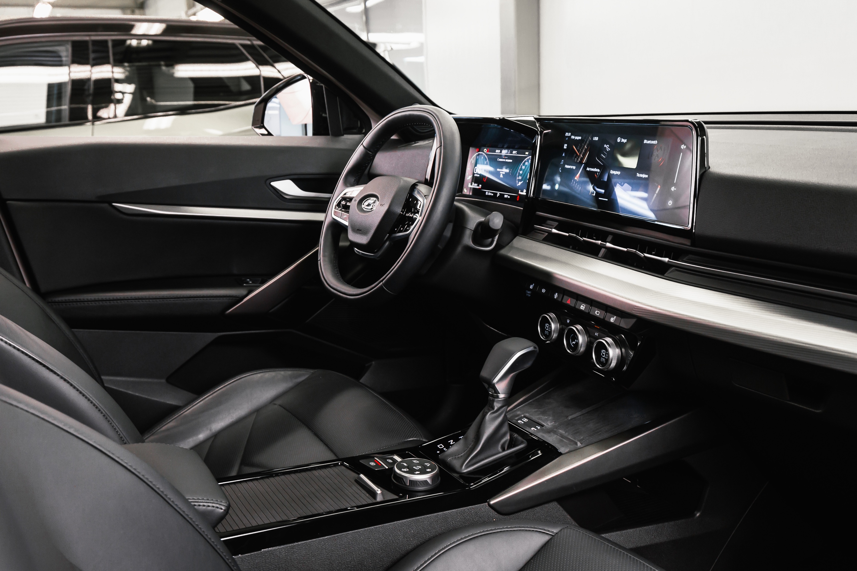 АвтоВАЗ рассказал, как Lada Azimut проверяли на устойчивость к электромагнитным помехам фото: АвтоВАЗ рассказал, как Lada Azimut проверяли на устойчивость к электромагнитным помехам